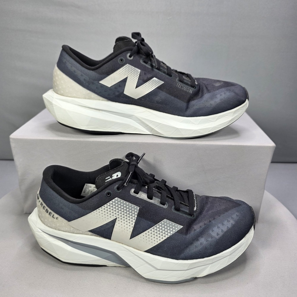New Balance FuelCell Rebel V4 Mens 10 Graphite Black Grey Running Shoes Sneakers